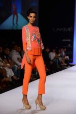 Model walk the ramp for Ranna Gill show at LFW 2013 Day 1 in Grand Haytt, Mumbai on 23rd Aug 2013 (202).JPG